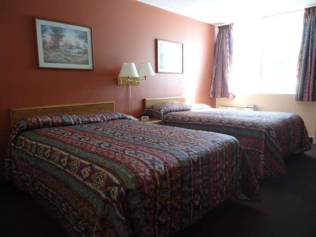Canadian Motor Hotel ซูเซนต์มารี ห้อง รูปภาพ